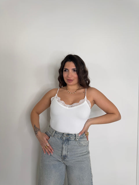 BODY CON PIZZO BIANCO
