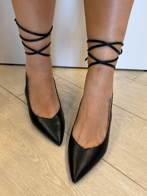 SLINGBACK CON LACCI NERO