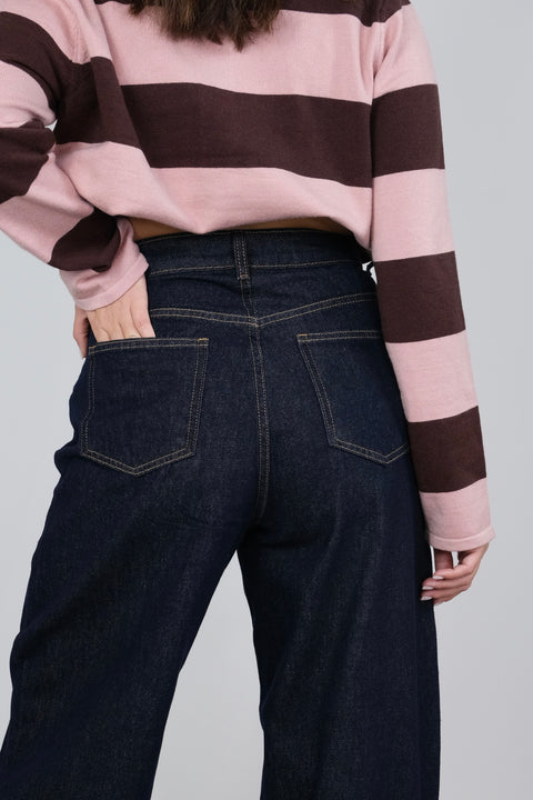 JEANS CON TASCHE E PIEGONE MARRONI