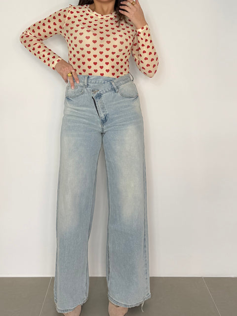 JEANS CON CHIUSURA TRASVERSALE 5350