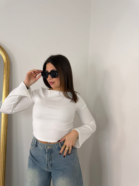 MAGLIA CROP COSTINA CON MANICA AMPIA BIANCA