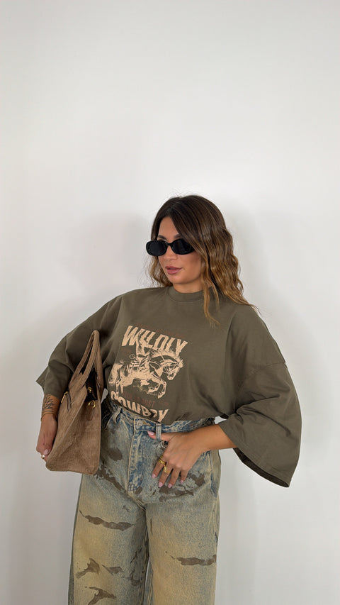 T-SHIRT OVER WILD