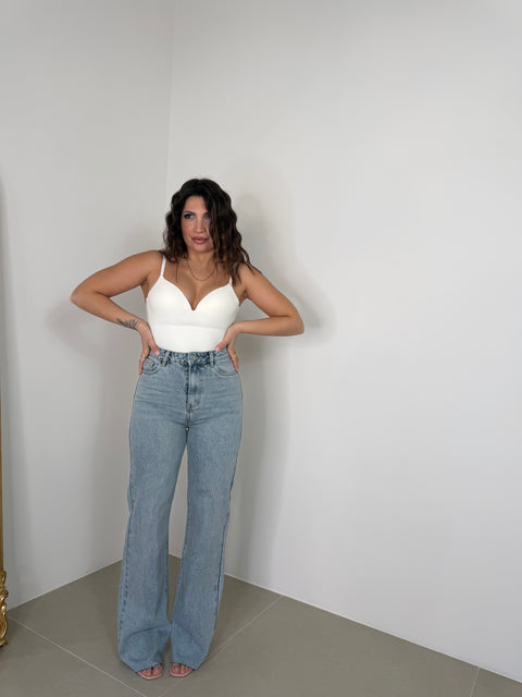JEANS WIDE LEG TELA RIGIDA