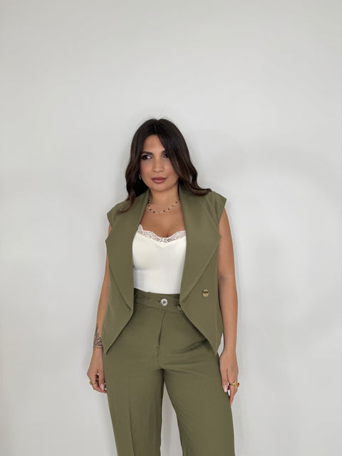 PANTALONE DUE BOTTONI AKUMAL VERDE