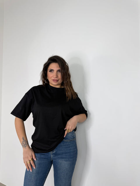 T-SHIRT C NERA