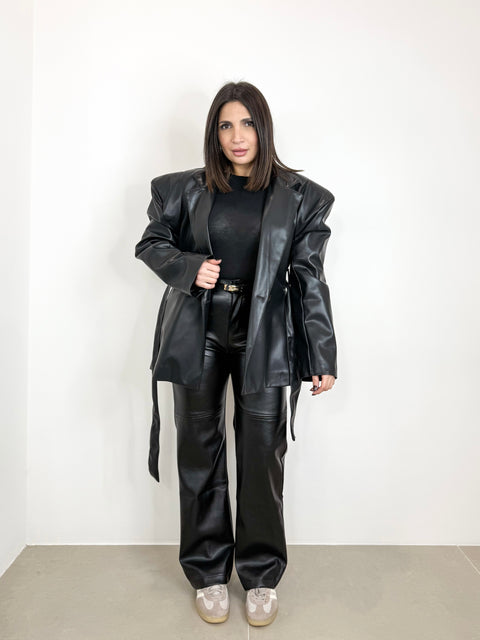 PANTALONE ECOPEL CON CINTURA