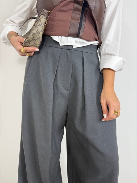 PANTALONE CON PINCES GRIGIO