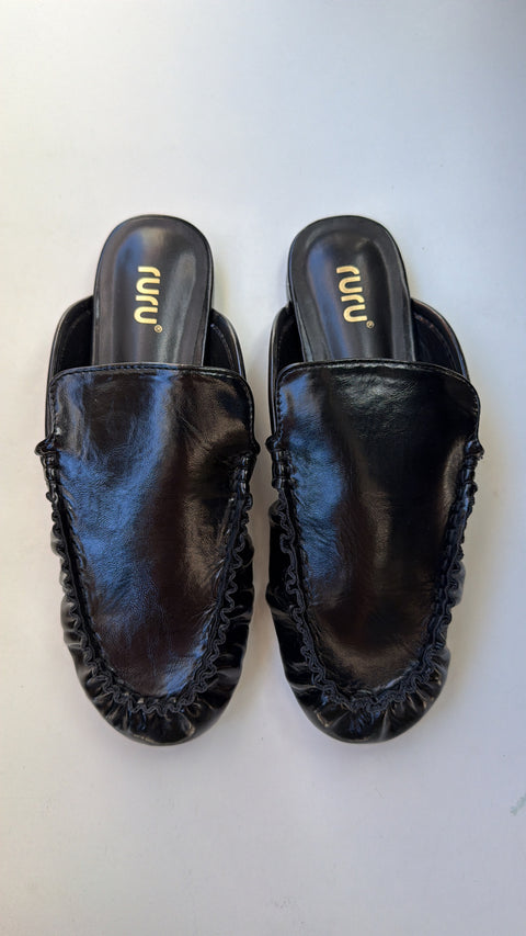 SABOT NERO IN VERNICE