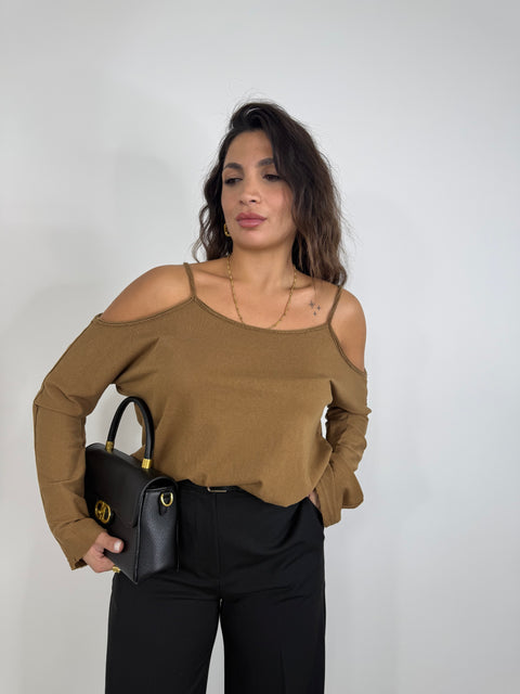 MAGLIA SPALLE SCOPERTE CAMEL