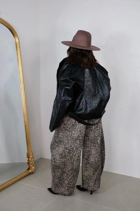 CHIODO OVER IN VINILE NERO