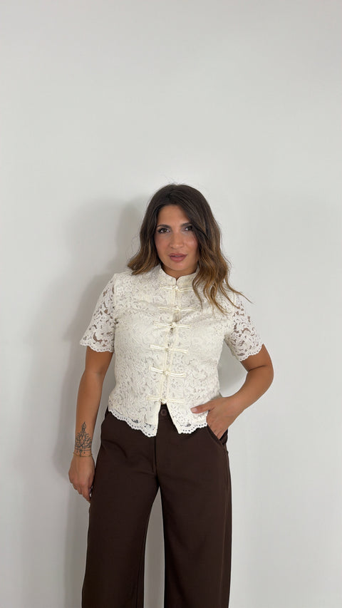 BLUSA MACRAME