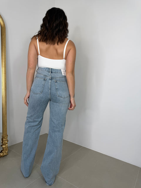 JEANS WIDE LEG TELA RIGIDA