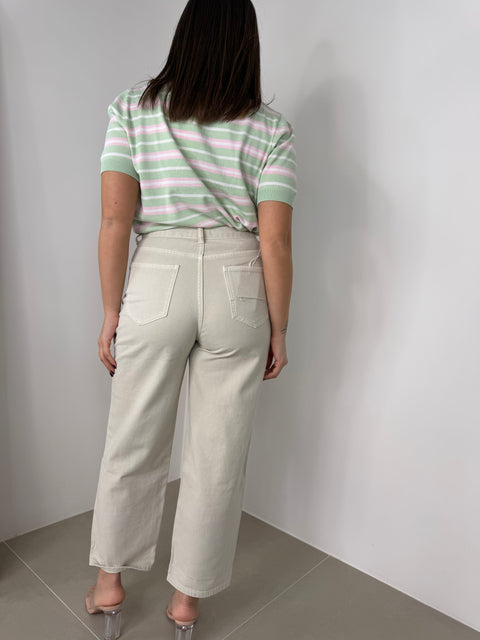 JEANS CON TARGHETTA BURRO