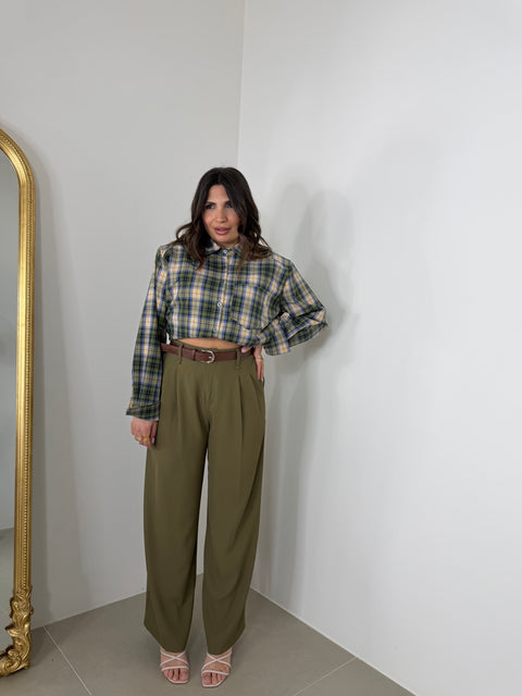 PANTALONE CON CINTURA VERDE