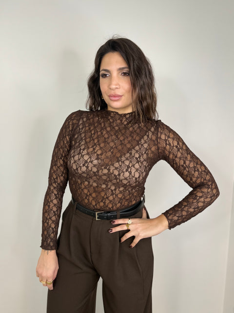 MAGLIA IN MACRAMÈ MARRONE