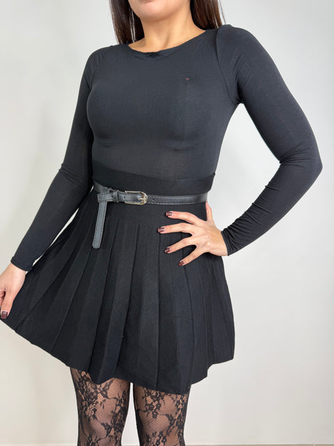 MINI CON PIEGHE IN LANA NERA