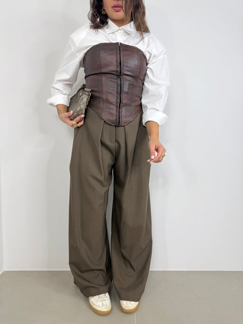 PANTALONE LARGO CON PINCES FANGO