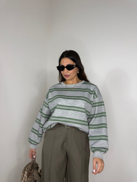 FELPA OVER CON RIGHE GRIGIA