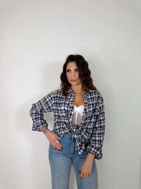 CAMICIA CON CUORICINI RICAMATI BLU